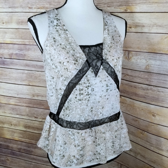 BCBGeneration Slleeveless Top Size XXS - Picture 3 of 9